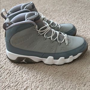 Air Jordan 9 Retro Cool Grey